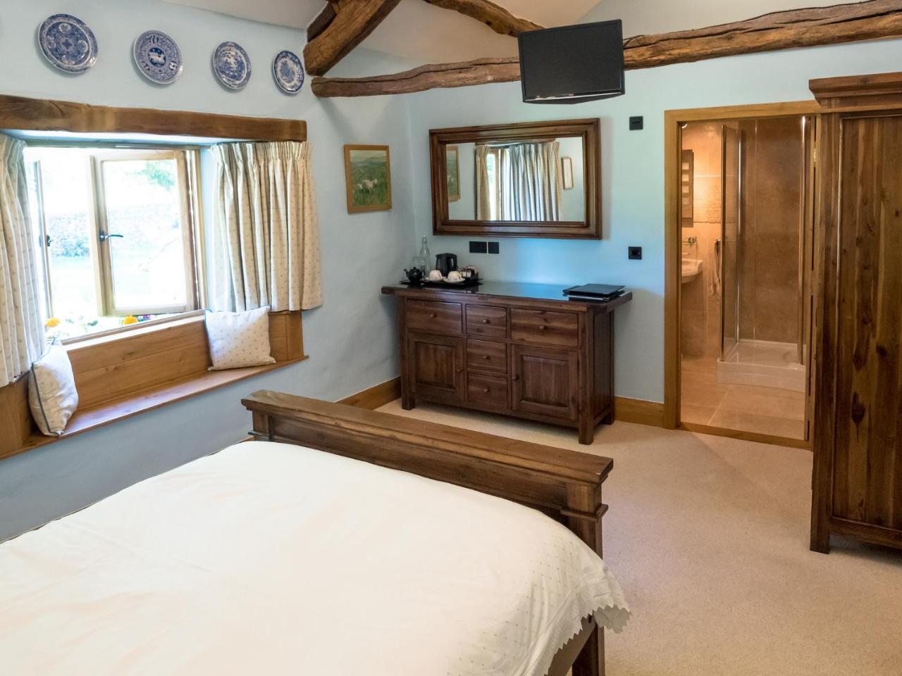The Wayside And Whisky Barn Hotel Whitbeck Quarto foto